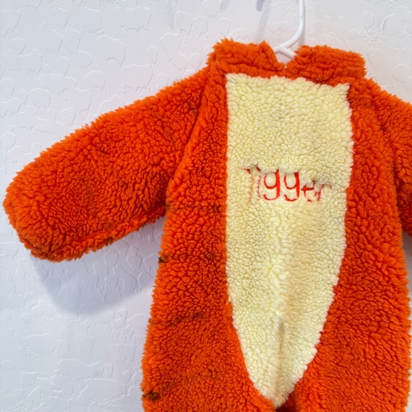The Disney Store Tigger Costume 6-12 Months Zippered Halloween Cosplay - Picture 3 of 11